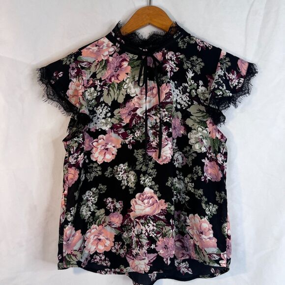 Lily White Black Floral Lace Ribbon Fairy Core Whimsical Dreamy Blouse Size MD - Picture 7 of 7